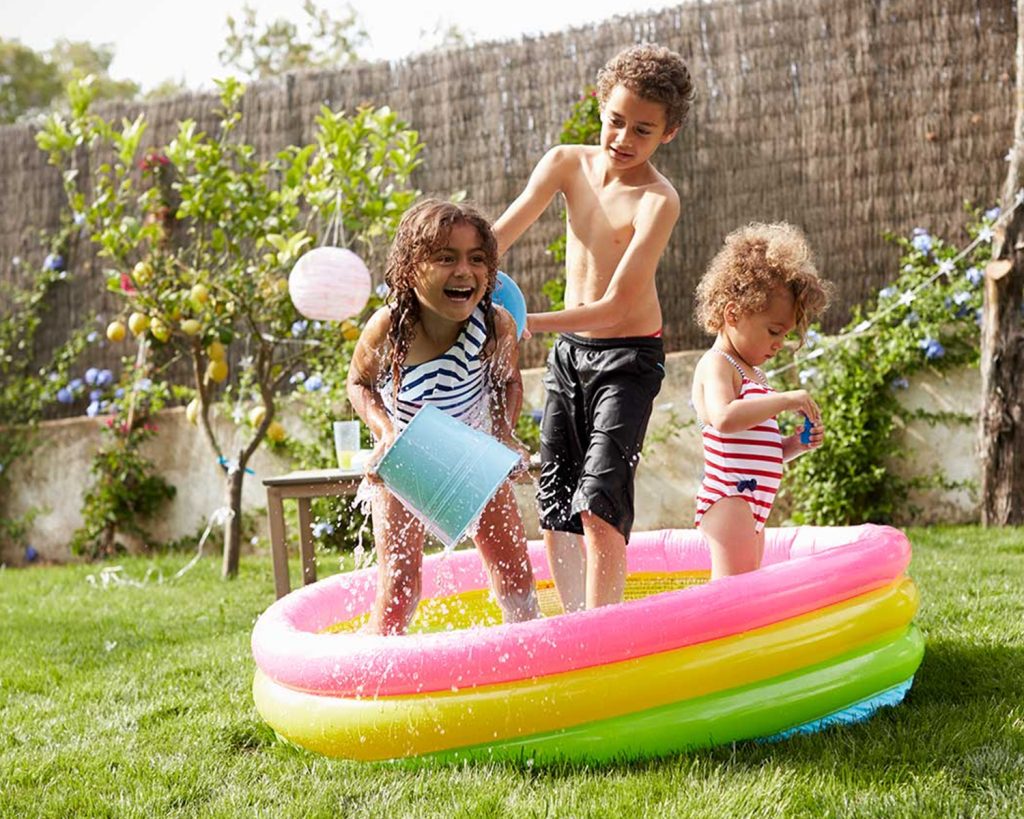 How to Choose a Kids Pool That Brings Summer Fun Home